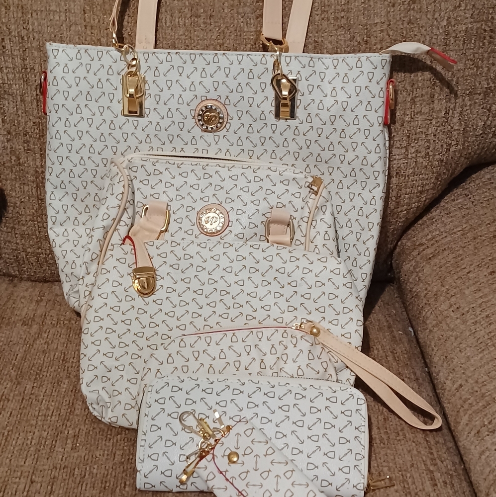 Crossbody travel bags purse with key pouch 6pcs.